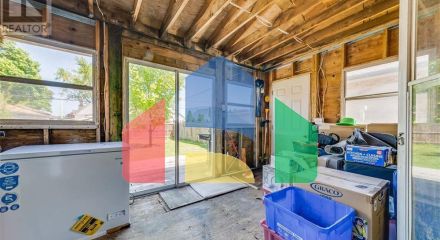 Residential - Single Family Home - Windsor, Canada - Canada