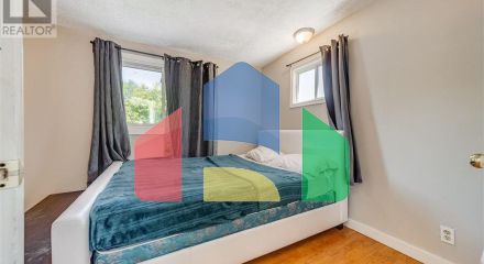 Residential - Single Family Home - Windsor, Canada - Canada