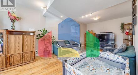 Residential - Single Family Home - Windsor, Canada - Canada