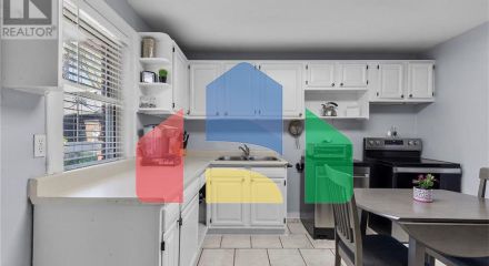 Residential - Single Family Home - Windsor, Canada - Canada