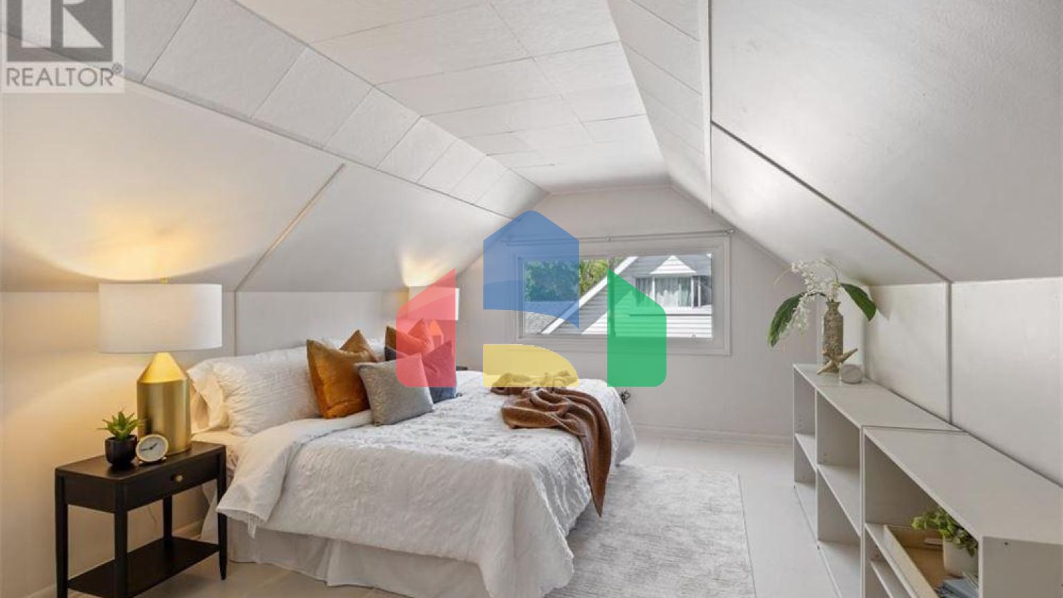 Residential - Single Family Home - Windsor, Canada - Canada