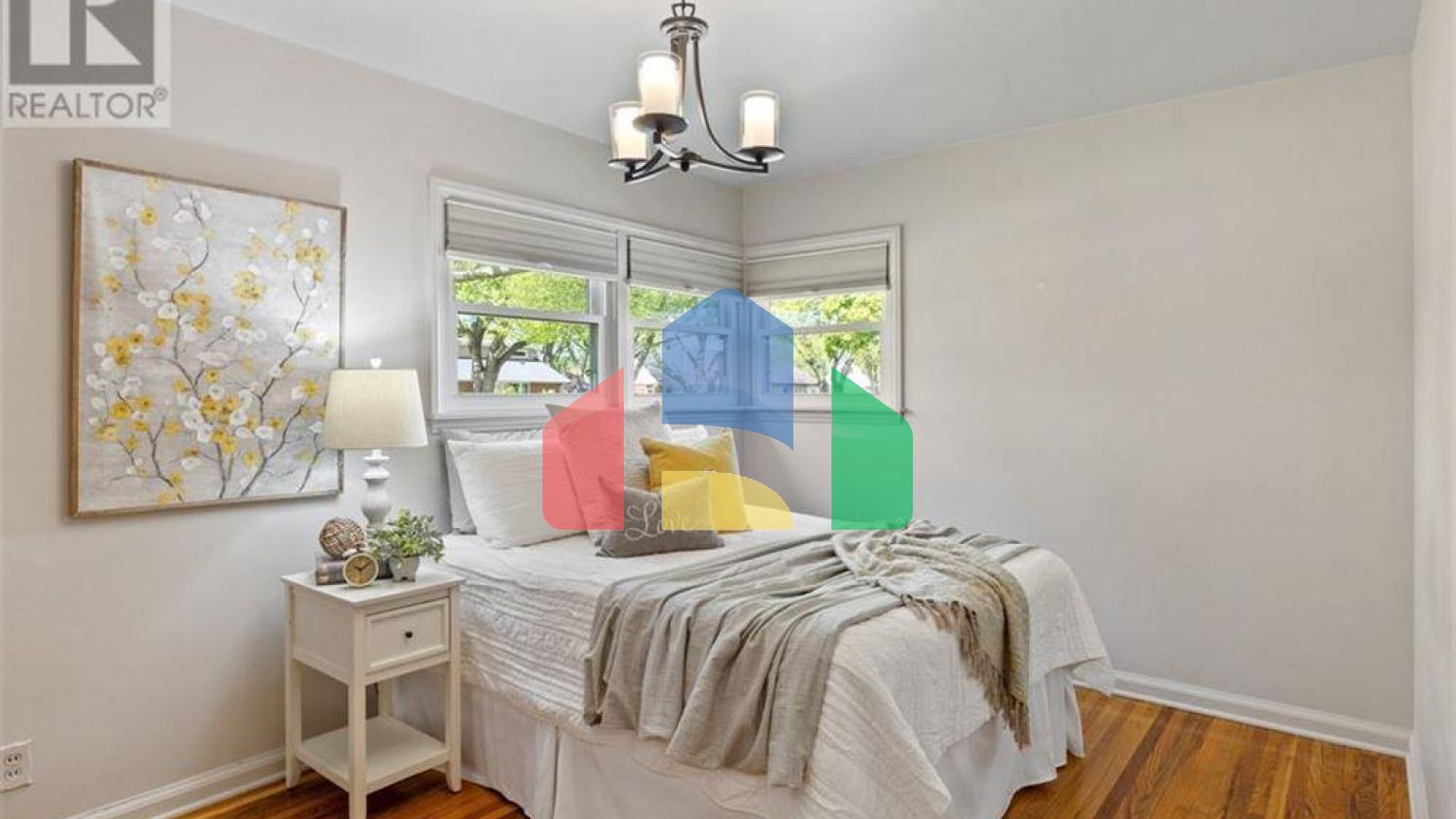 Residential - Single Family Home - Windsor, Canada - Canada