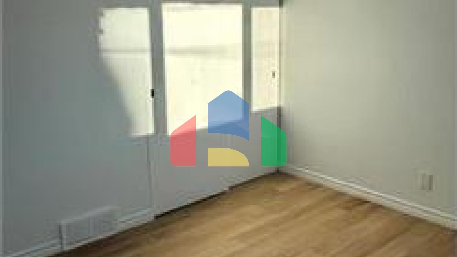 Residential - Single Family Home - Winnipeg, Canada - Canada