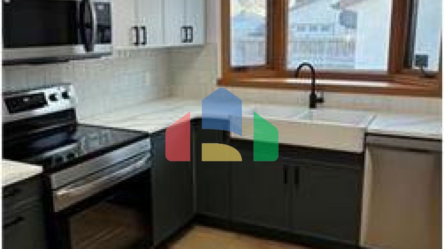 Residential - Single Family Home - Winnipeg, Canada - Canada