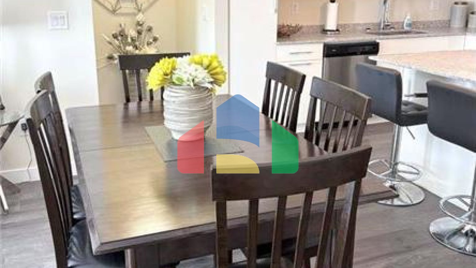 Residential - Condo/Apartment - Winnipeg, Canada - Canada