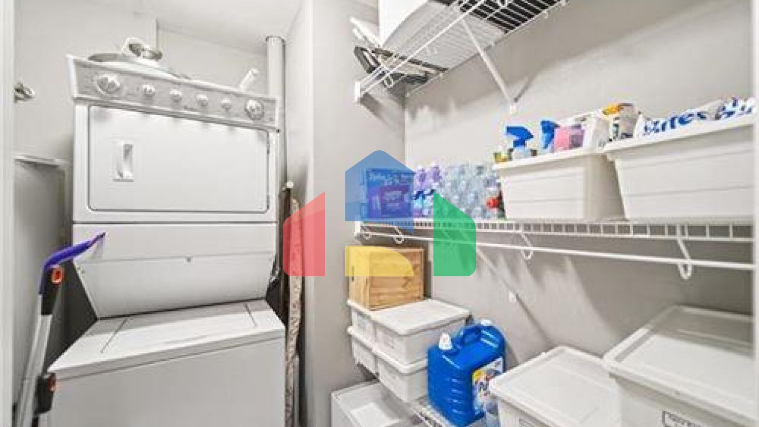 Residential - Condo/Apartment - Winnipeg, Canada - Canada