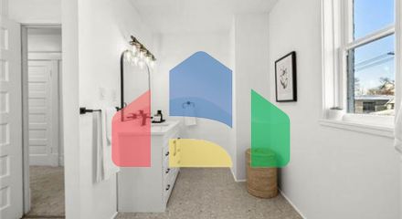 Residential - Single Family Home - Winnipeg, Canada - Canada