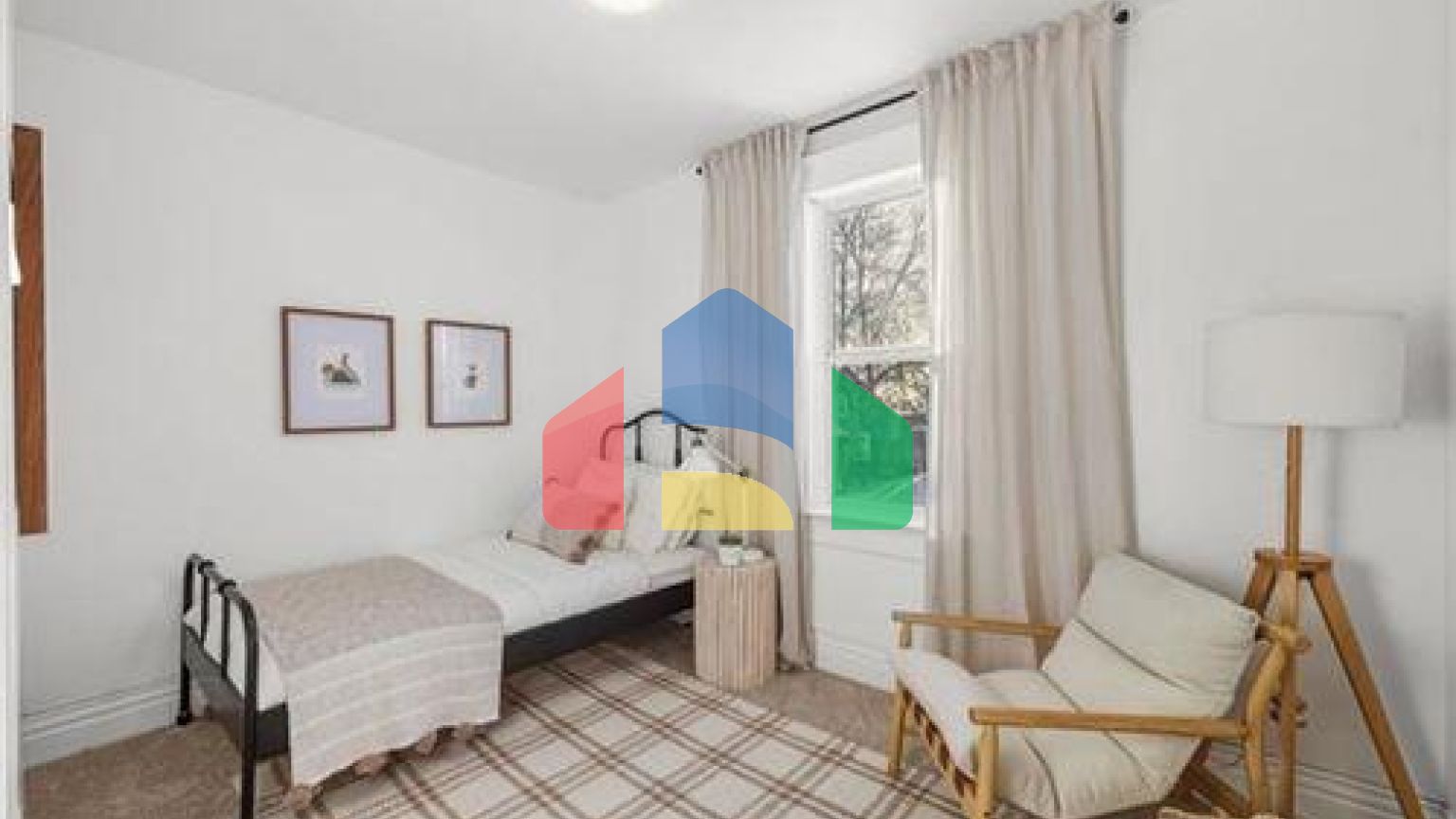 Residential - Single Family Home - Winnipeg, Canada - Canada