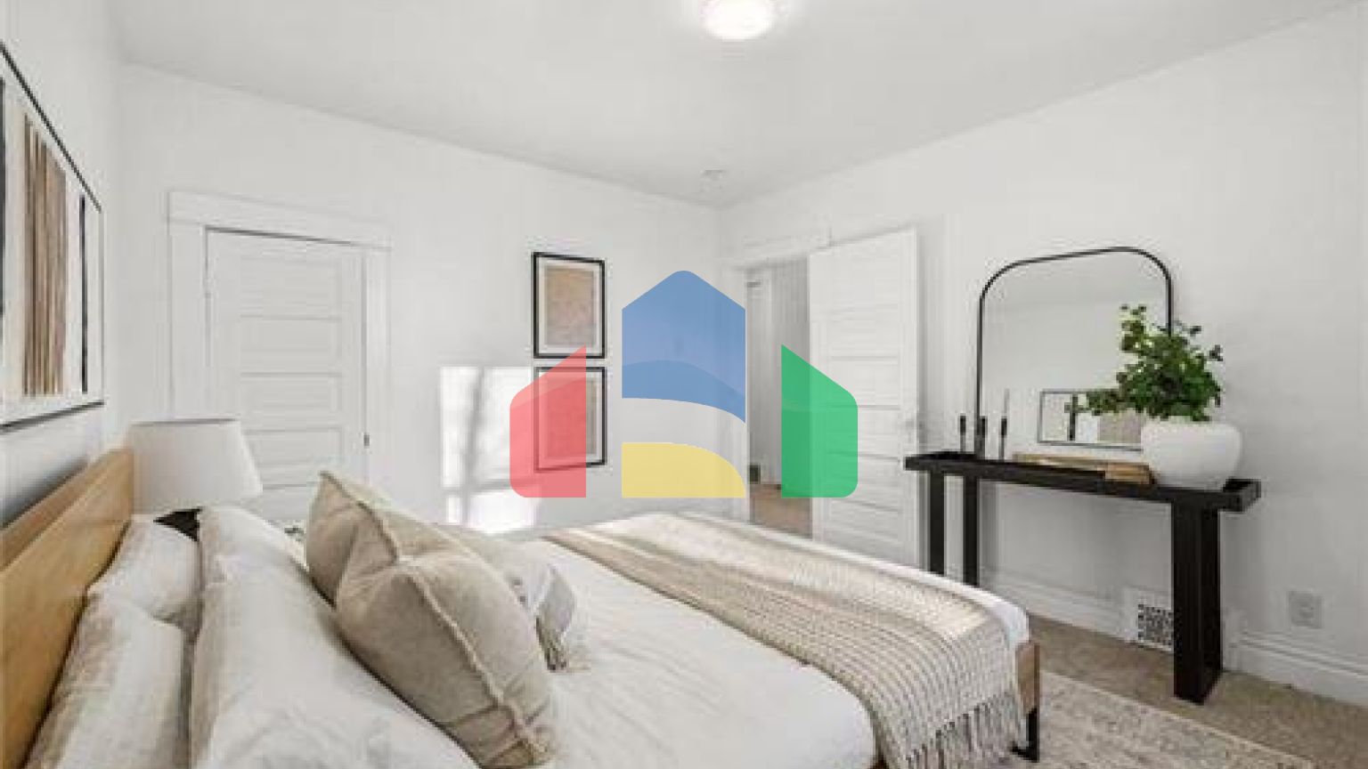 Residential - Single Family Home - Winnipeg, Canada - Canada