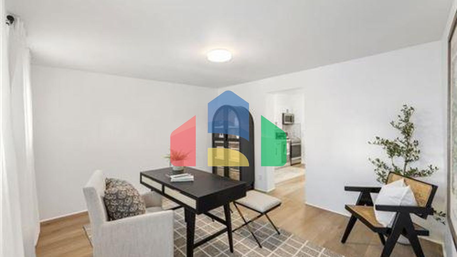 Residential - Single Family Home - Winnipeg, Canada - Canada