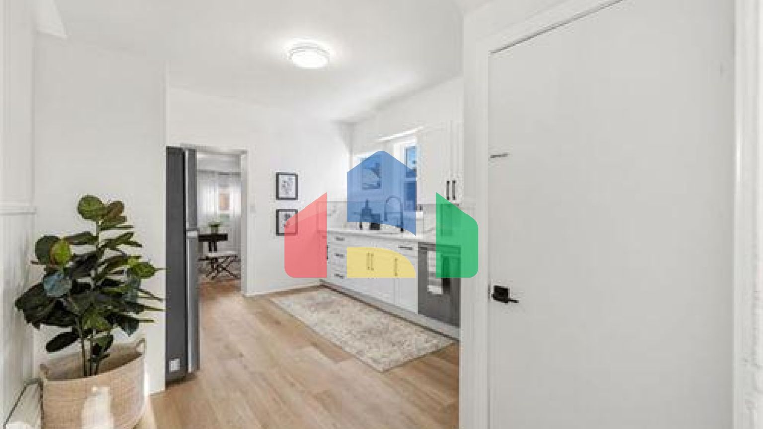 Residential - Single Family Home - Winnipeg, Canada - Canada