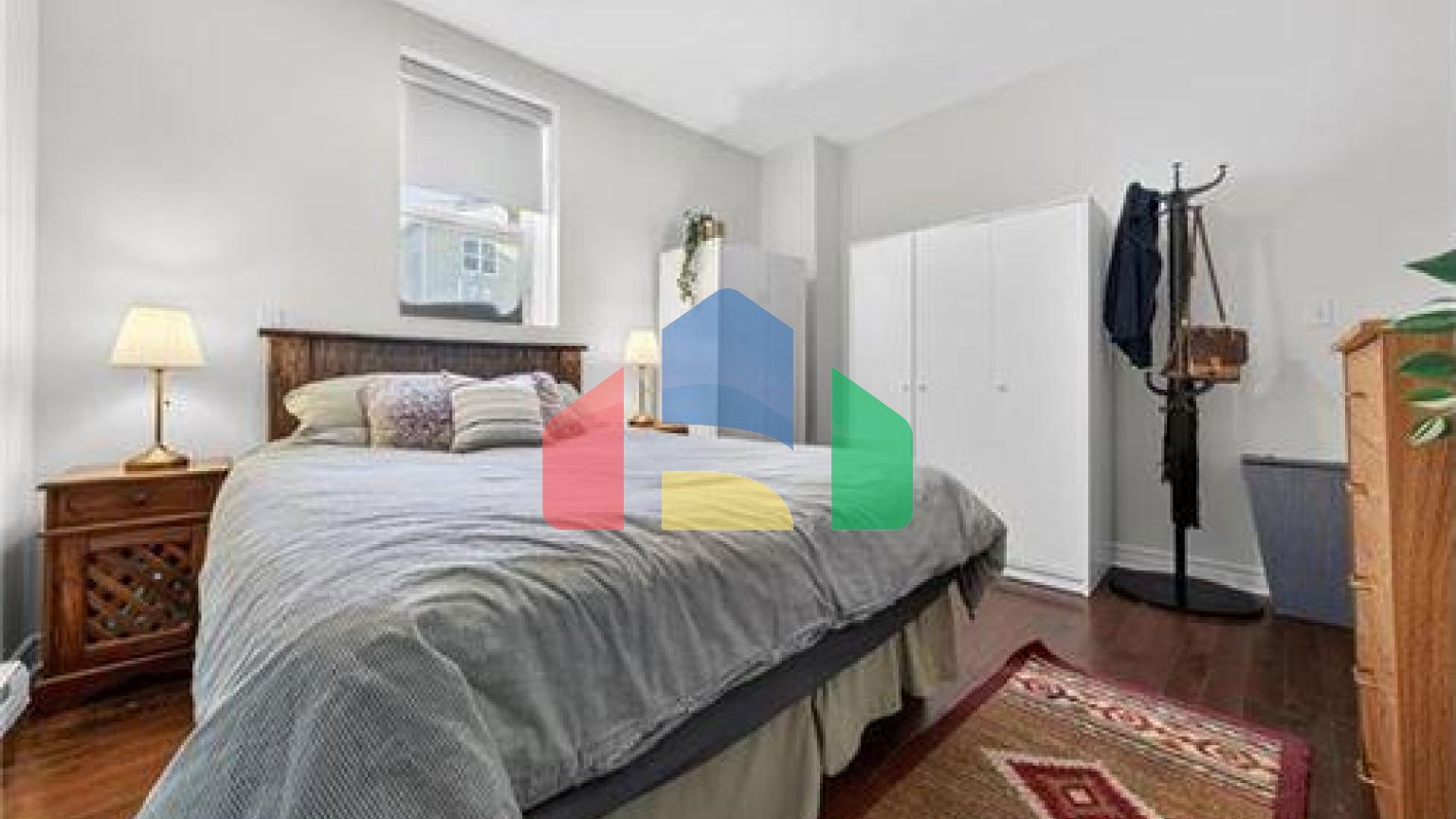 Residential - Condo/Apartment - Winnipeg, Canada - Canada