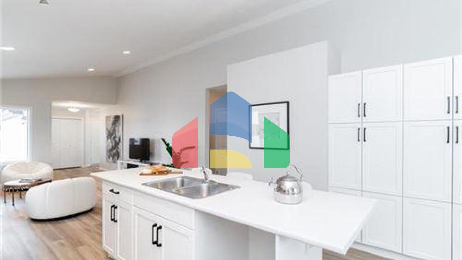 Residential - Single Family Home - Winnipeg, Canada - Canada