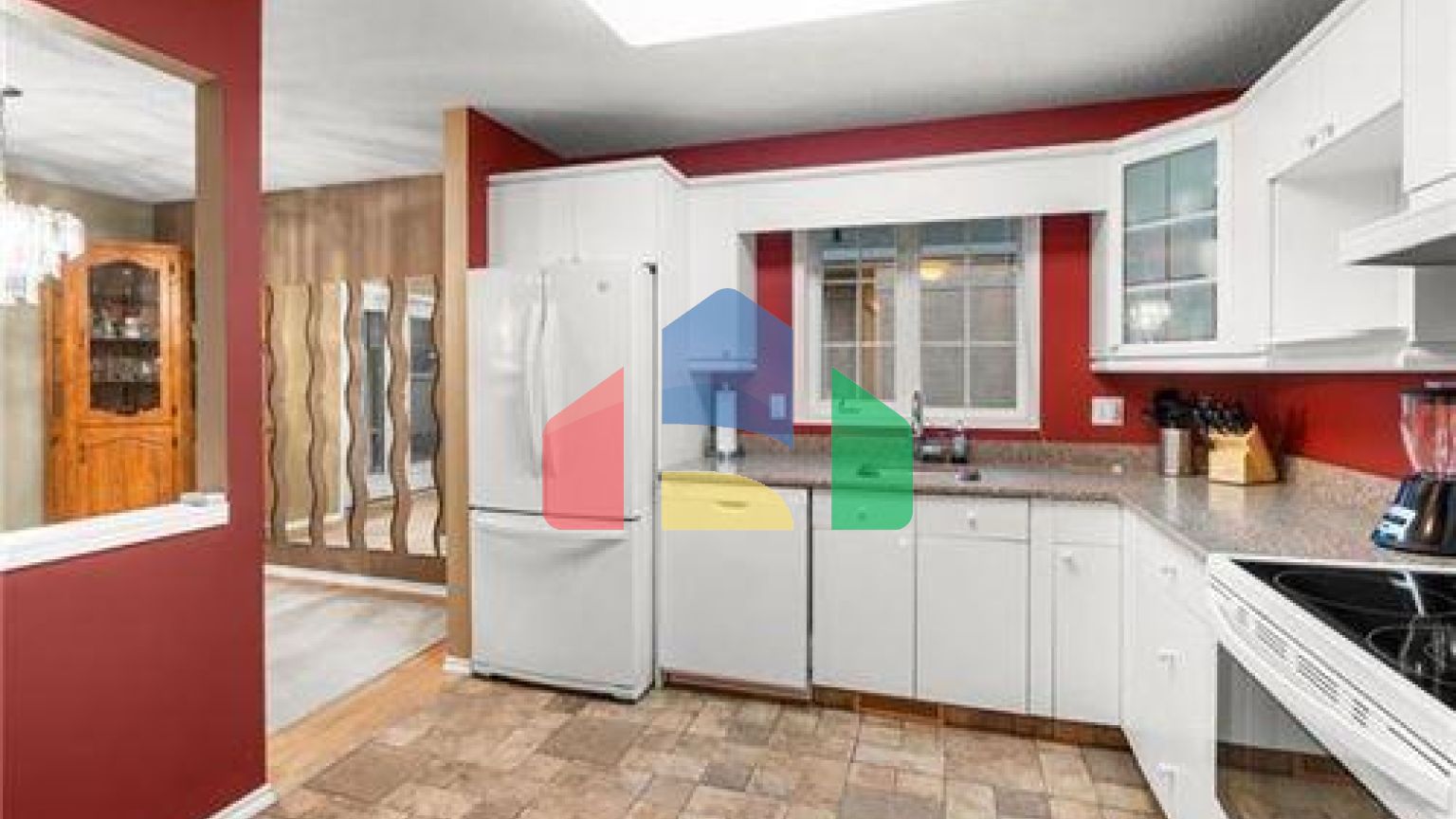 Residential - Single Family Home - Winnipeg, Canada - Canada