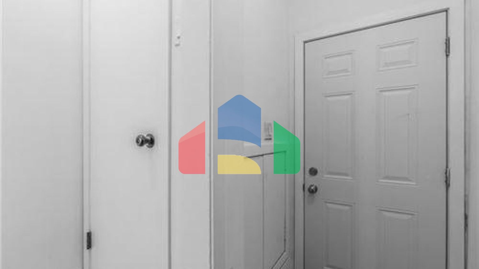 Residential - Single Family Home - Winnipeg, Canada - Canada