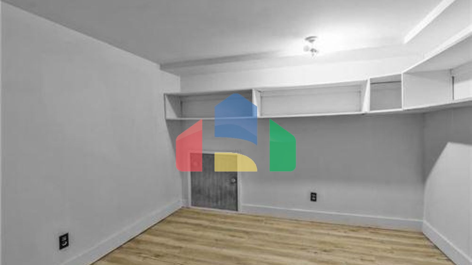 Residential - Single Family Home - Winnipeg, Canada - Canada