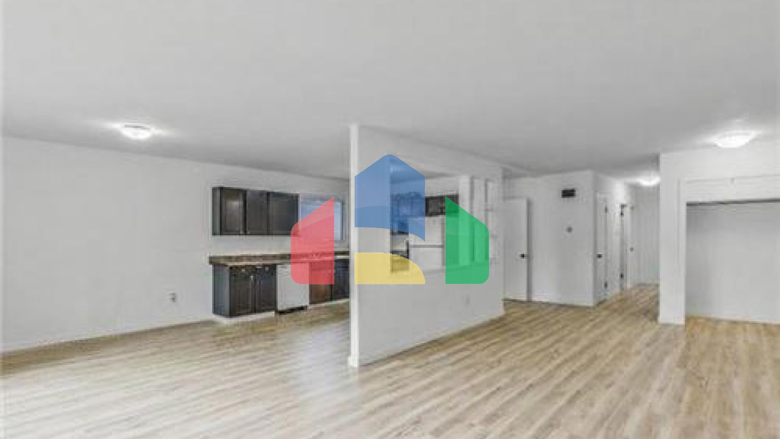 Residential - Single Family Home - Winnipeg, Canada - Canada