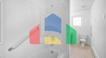 Residential - Single Family Home - Winnipeg, Canada - Canada