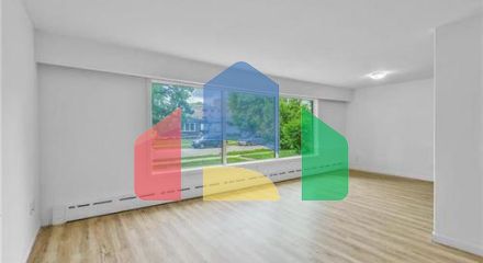 Residential - Single Family Home - Winnipeg, Canada - Canada