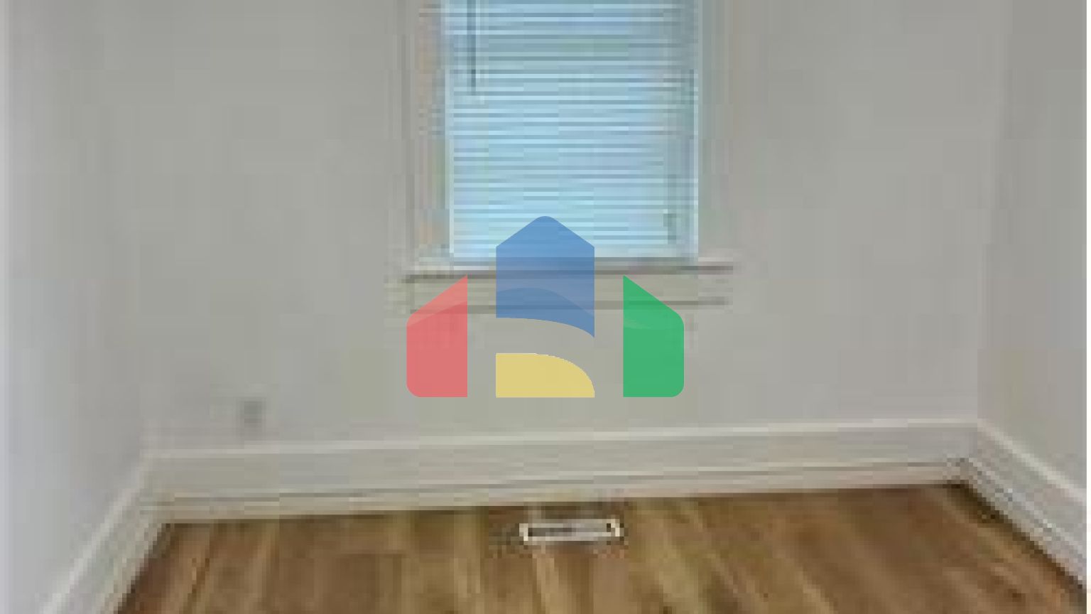 Residential - Single Family Home - Winnipeg, Canada - Canada