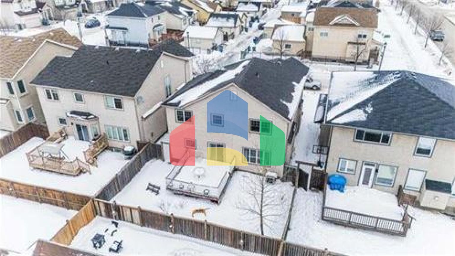 Residential - Single Family Home - Winnipeg, Canada - Canada