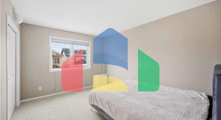 Residential - Single Family Home - Winnipeg, Canada - Canada