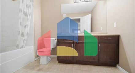 Residential - Single Family Home - Winnipeg, Canada - Canada