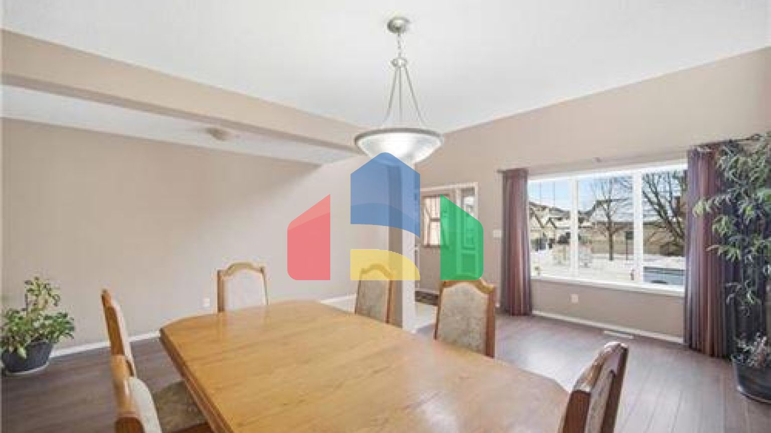 Residential - Single Family Home - Winnipeg, Canada - Canada