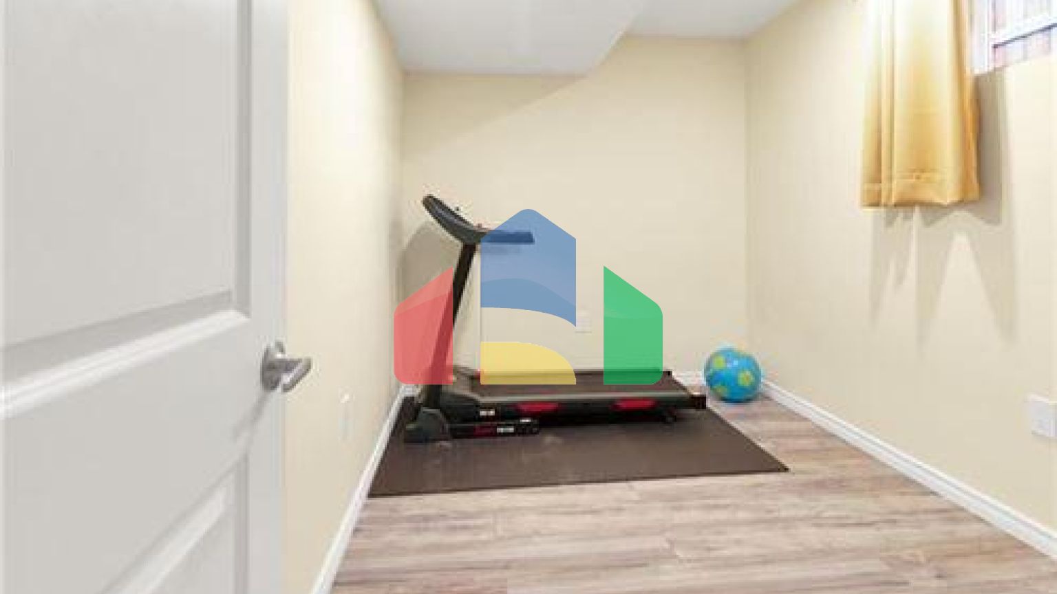 Residential - Single Family Home - Winnipeg, Canada - Canada