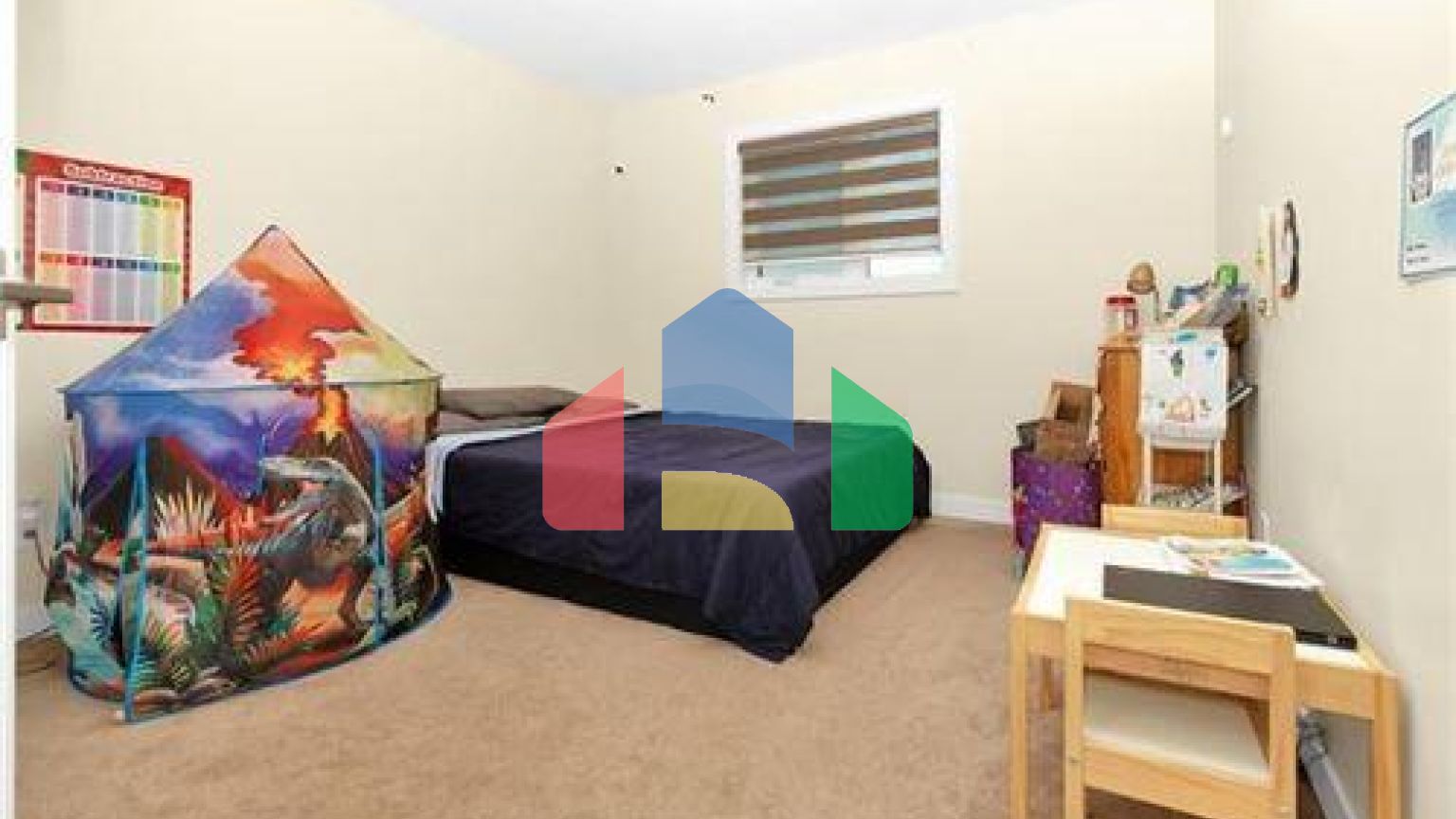 Residential - Single Family Home - Winnipeg, Canada - Canada