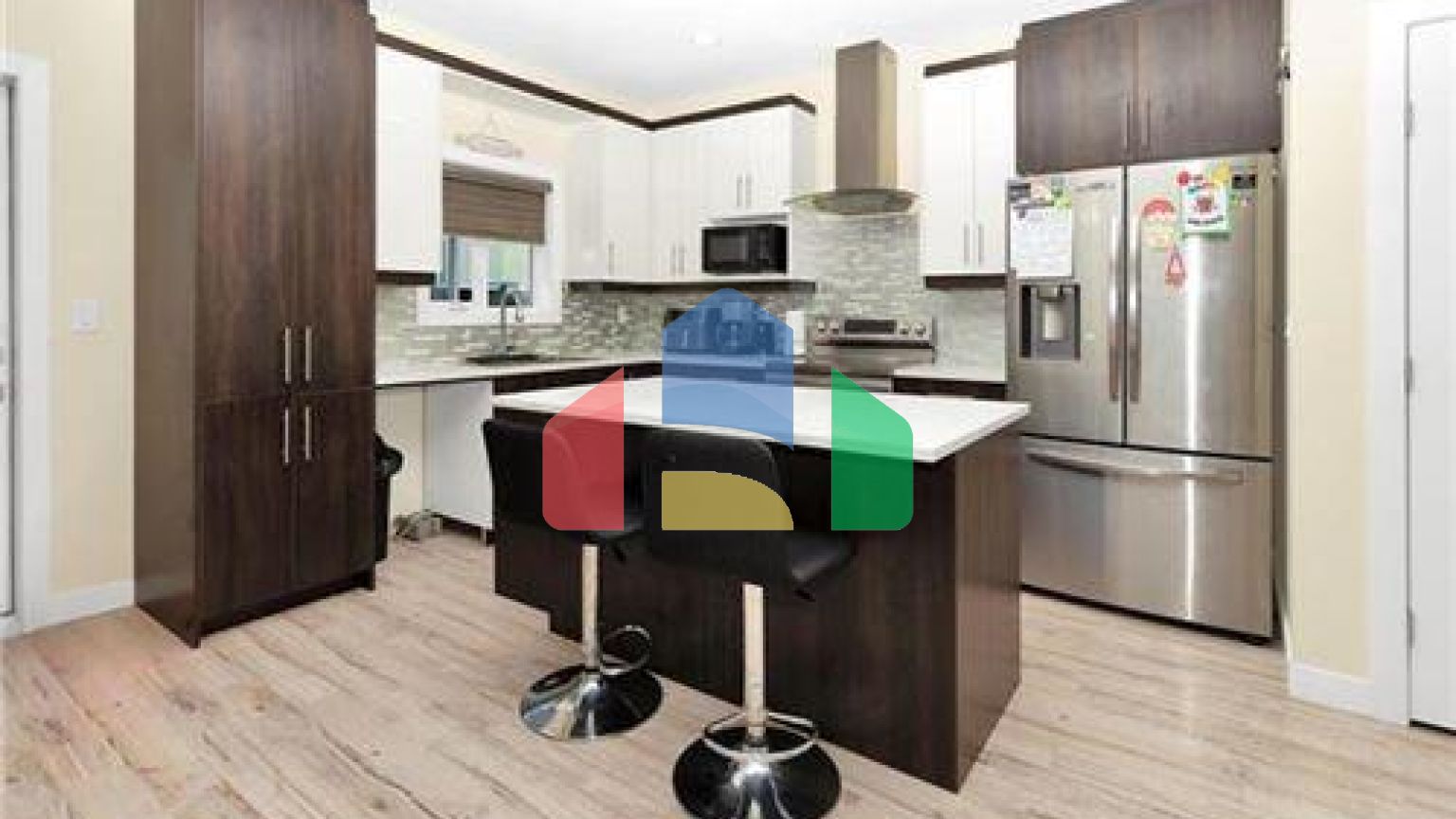 Residential - Single Family Home - Winnipeg, Canada - Canada