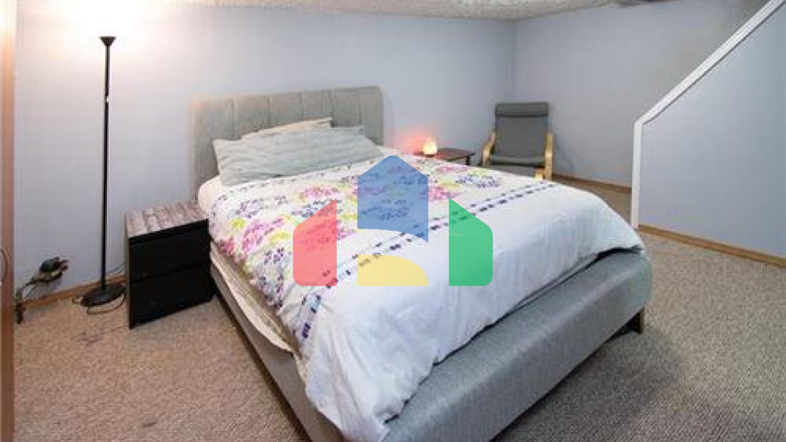 Residential - Single Family Home - Winnipeg, Canada - Canada