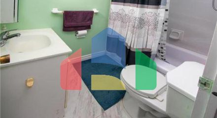 Residential - Single Family Home - Winnipeg, Canada - Canada