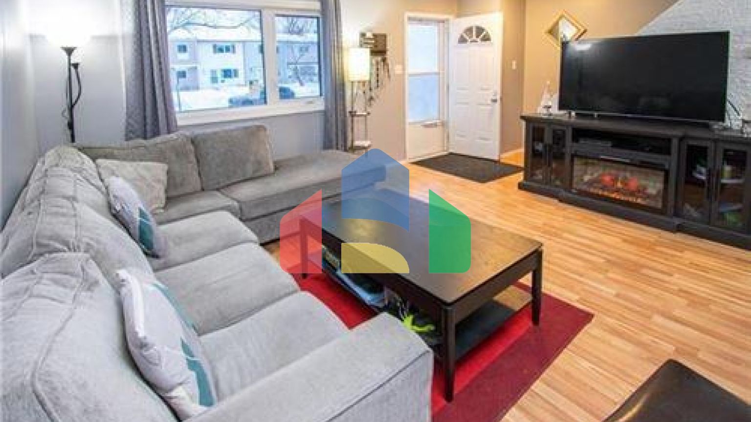 Residential - Single Family Home - Winnipeg, Canada - Canada