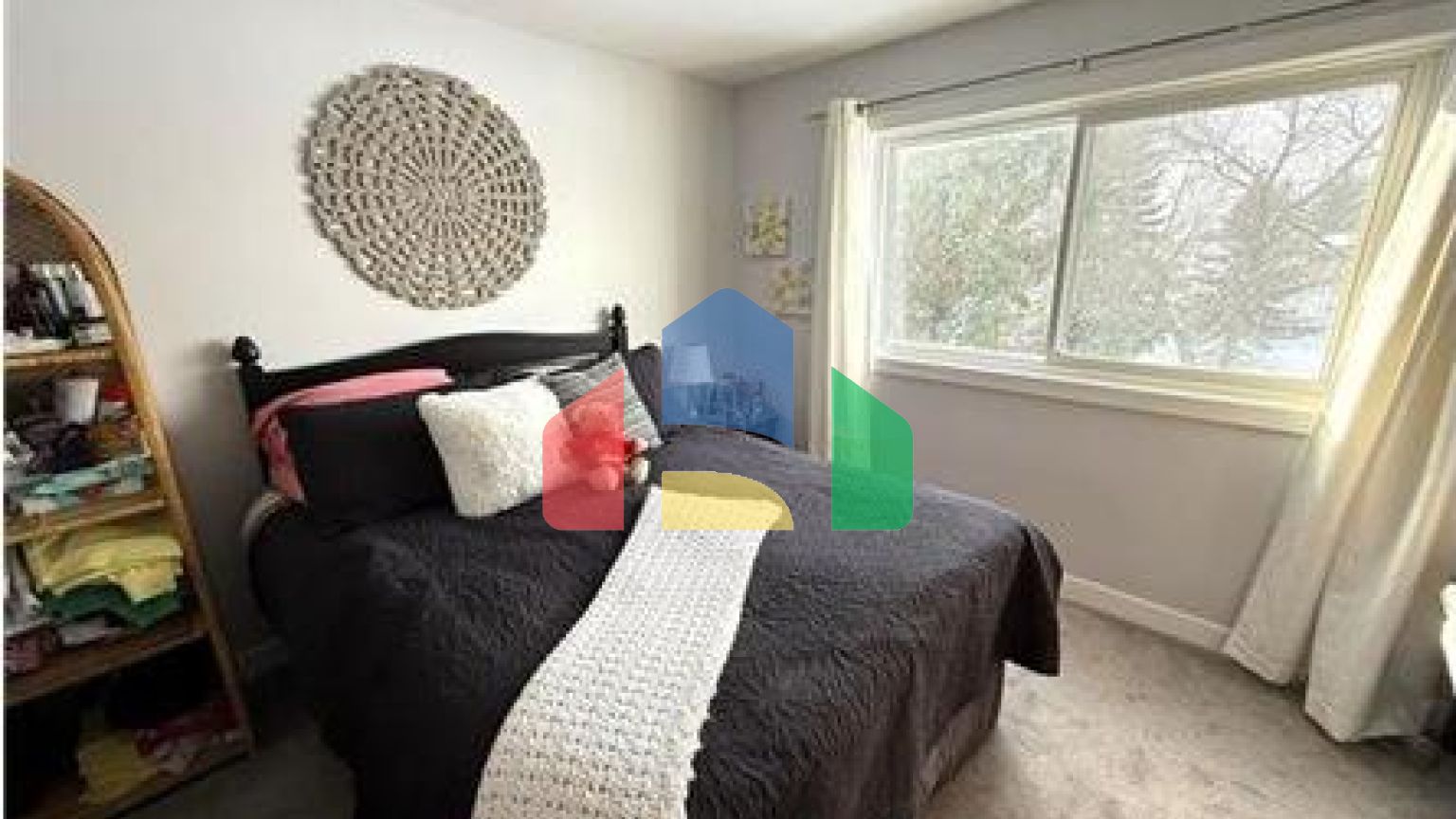 Residential - Single Family Home - Winnipeg, Canada - Canada