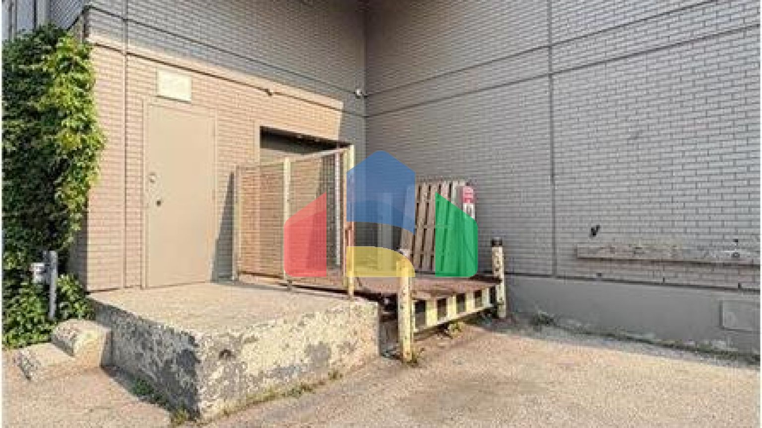 Commercial - Commercial/Retail - Winnipeg, Canada - Canada