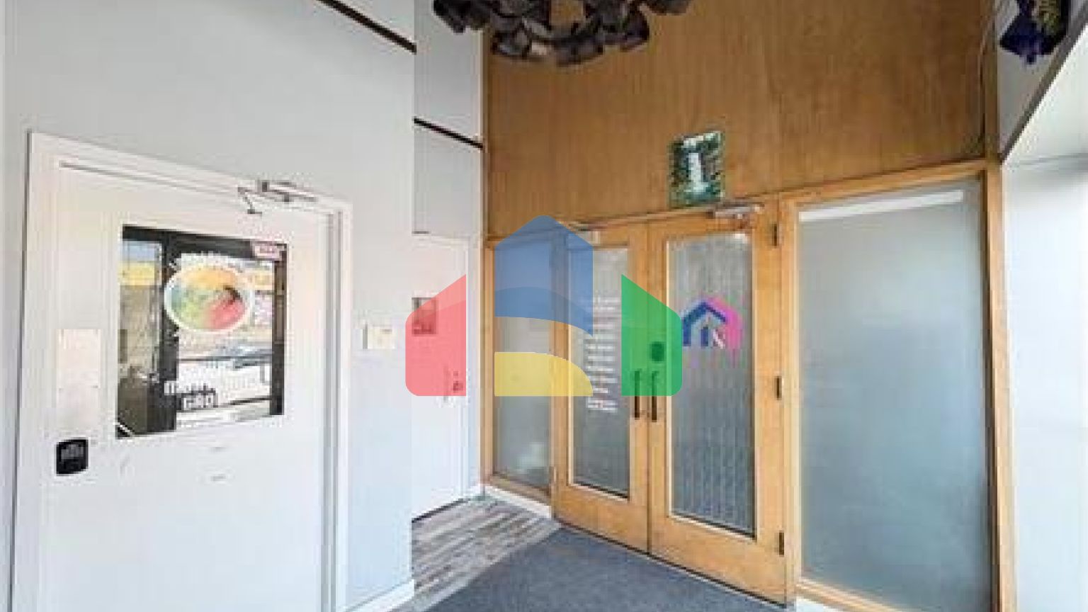 Commercial - Commercial/Retail - Winnipeg, Canada - Canada