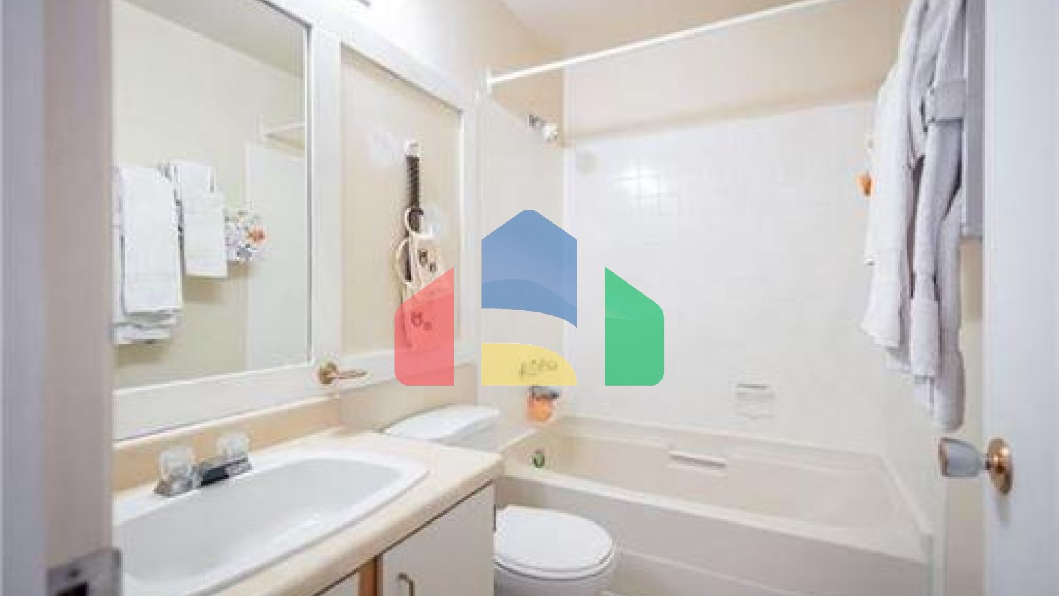 Residential - Single Family Home - Winnipeg, Canada - Canada