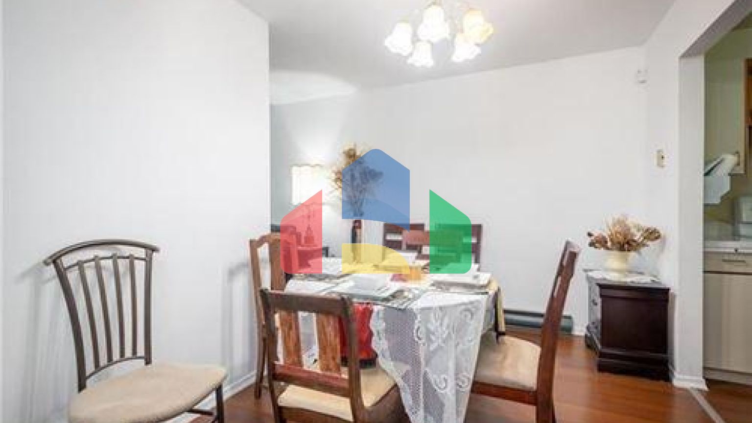 Residential - Single Family Home - Winnipeg, Canada - Canada