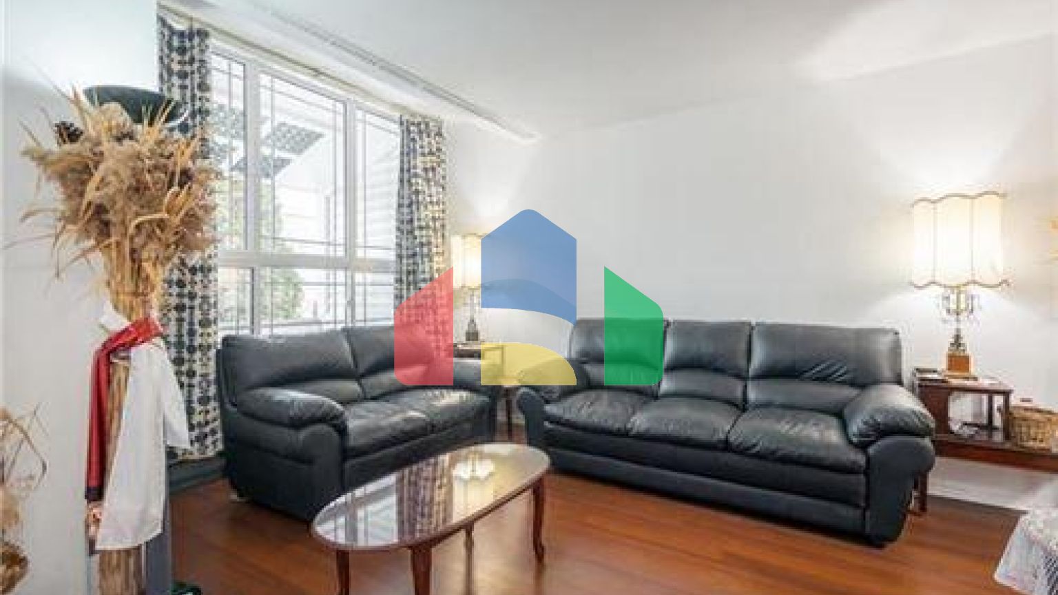 Residential - Single Family Home - Winnipeg, Canada - Canada