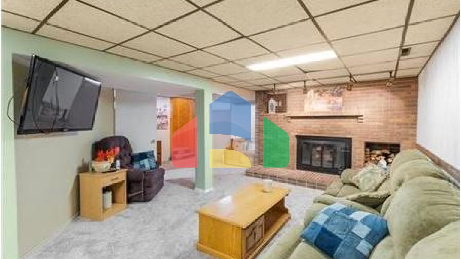 Residential - Single Family Home - Winnipeg, Canada - Canada