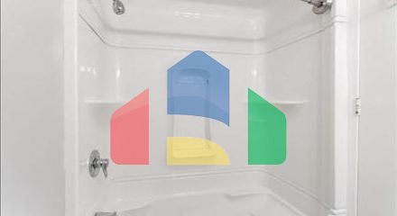 Residential - Single Family Home - Winnipeg, Canada - Canada