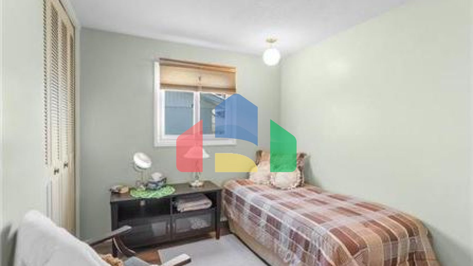 Residential - Single Family Home - Winnipeg, Canada - Canada