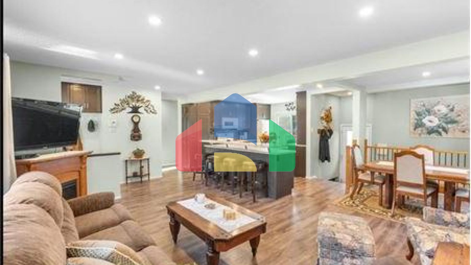 Residential - Single Family Home - Winnipeg, Canada - Canada