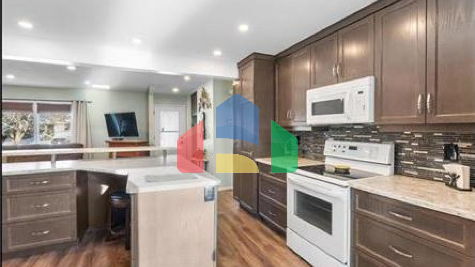 Residential - Single Family Home - Winnipeg, Canada - Canada