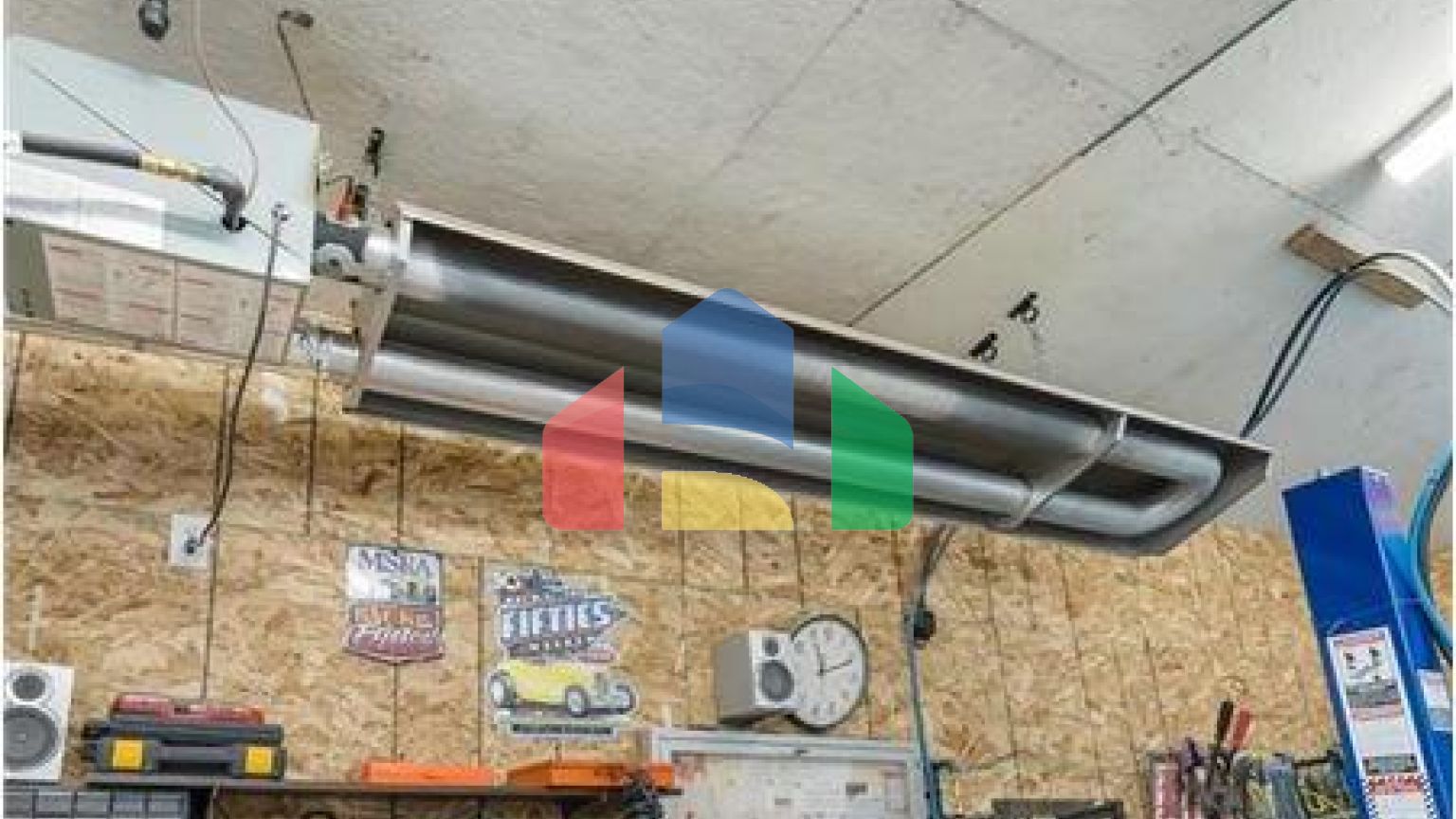 Residential - Single Family Home - Winnipeg, Canada - Canada