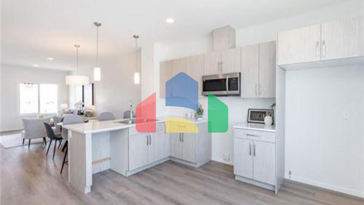 Residential - Townhouse - Winnipeg, Canada - Canada