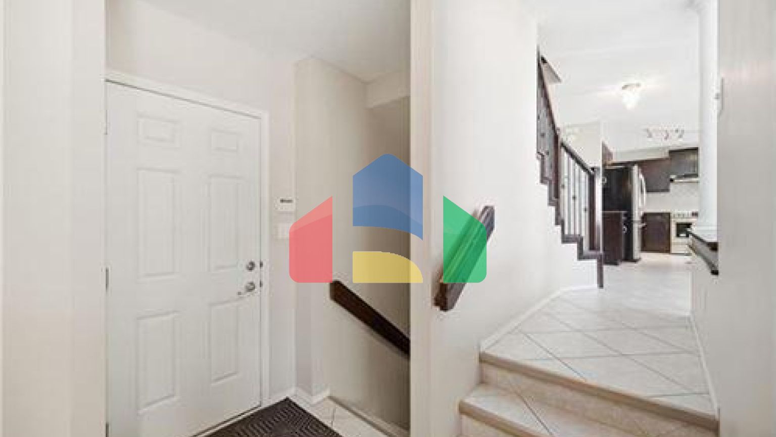 Residential - Single Family Home - Winnipeg, Canada - Canada