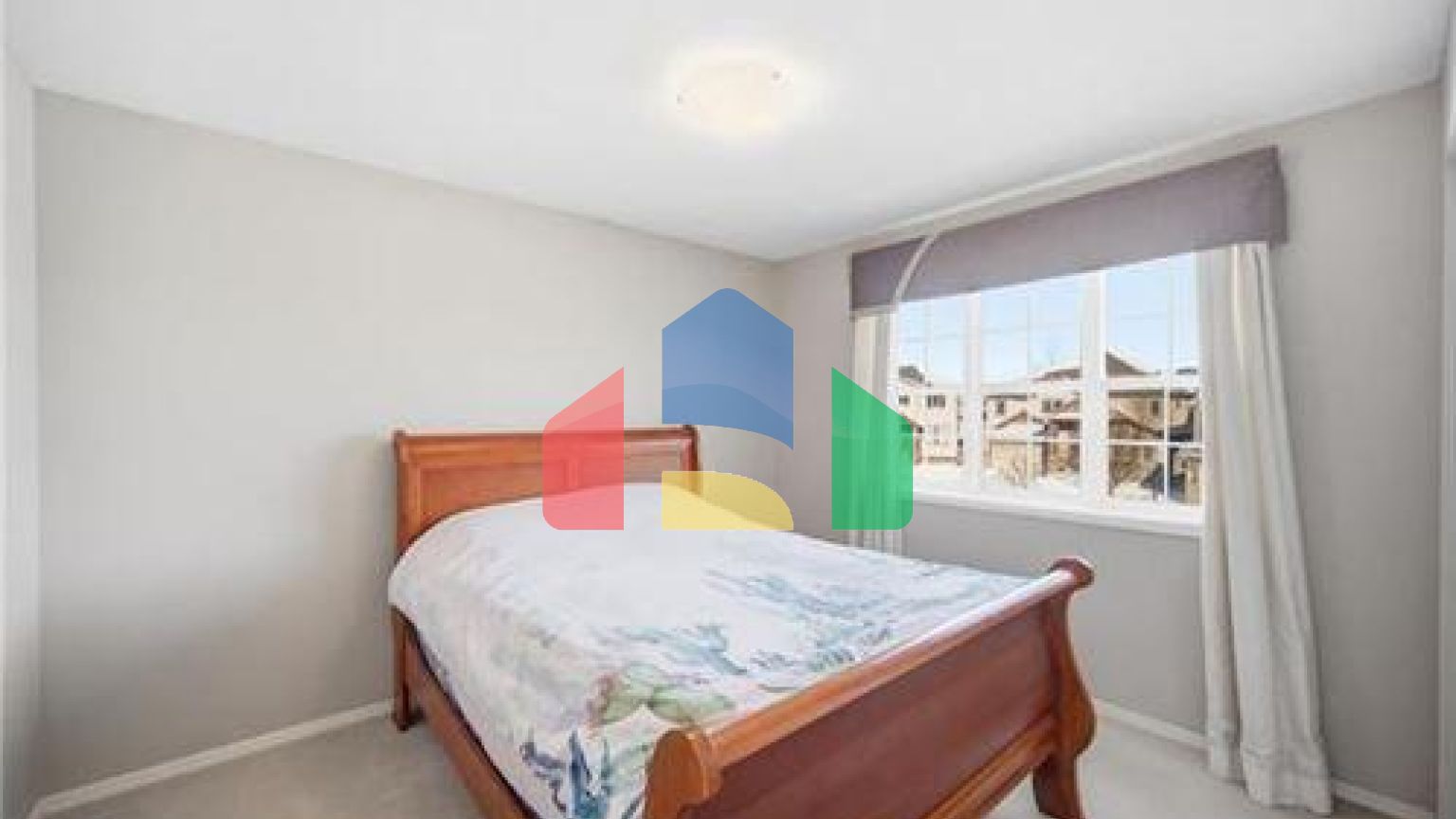 Residential - Single Family Home - Winnipeg, Canada - Canada