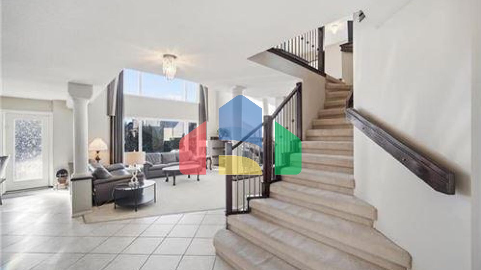 Residential - Single Family Home - Winnipeg, Canada - Canada